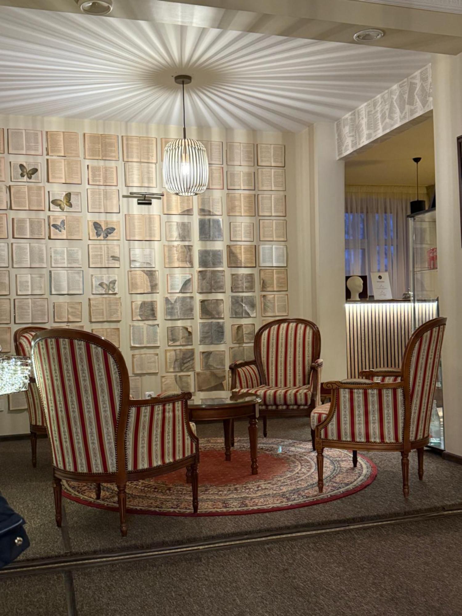 Hotel Art Bohema, 3*